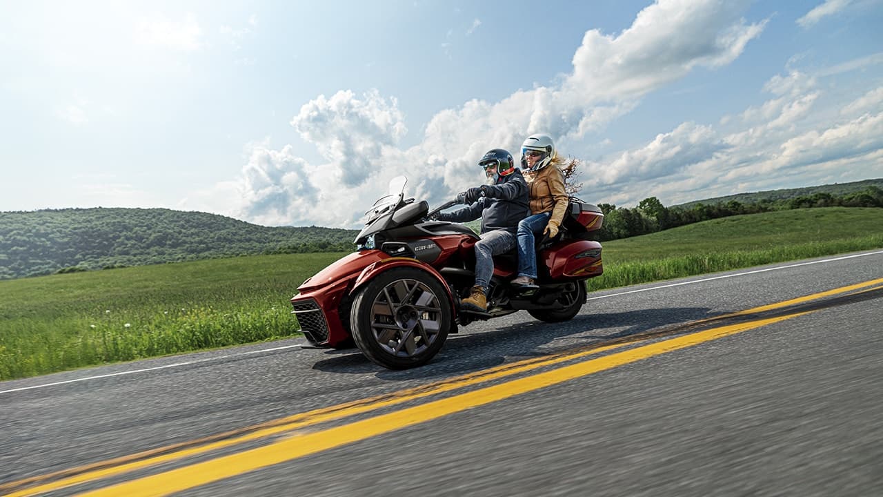 2026 Can-Am Spyder F3 — фото 2